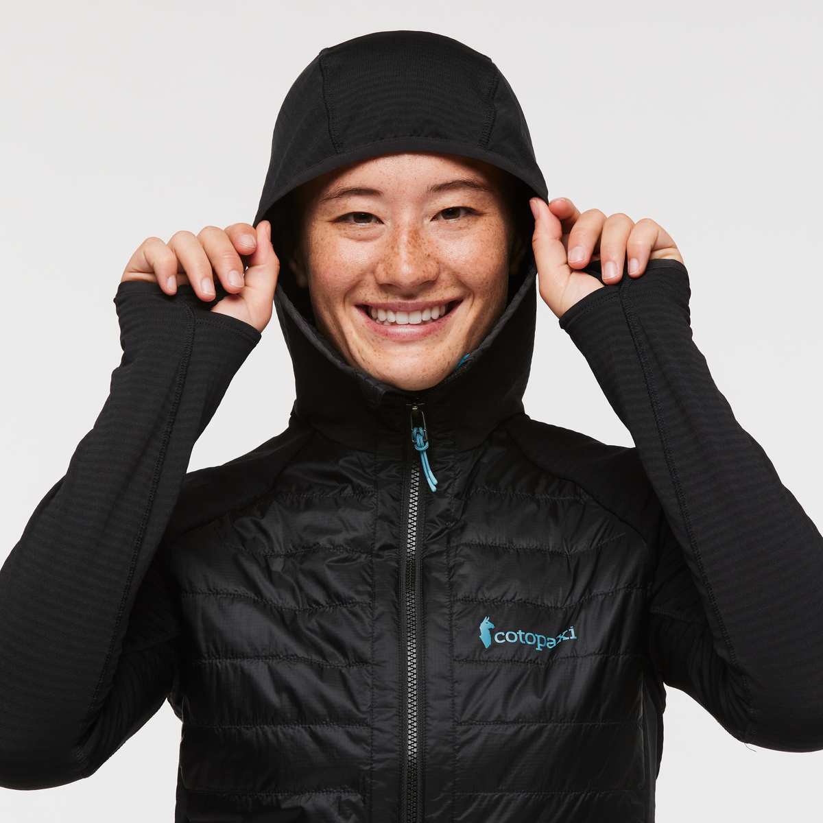 Capa Hybrid Insulated Hooded Jacket - Women's - Image 23