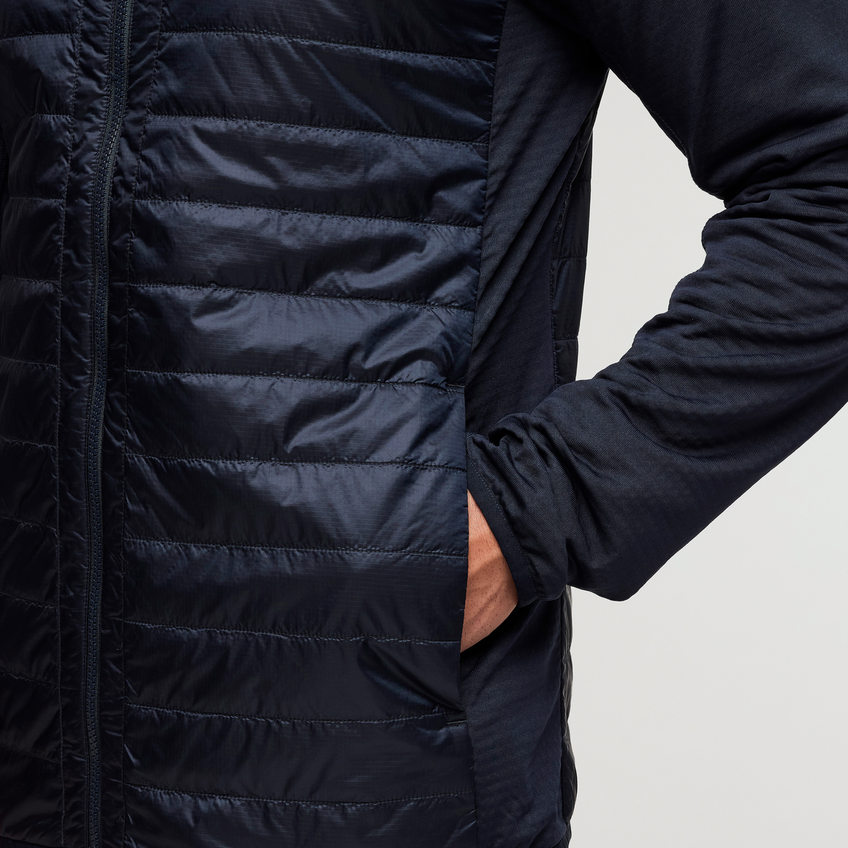 Capa Hybrid Insulated Hooded Jacket - Men's - Image 34