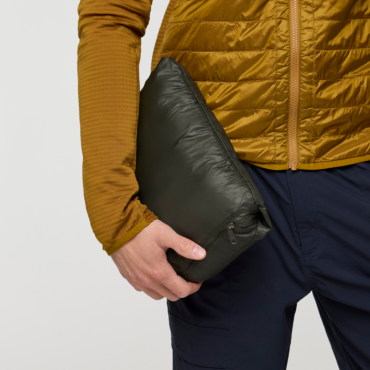 Fuego Max Down Hooded Jacket - Men's - Image 43